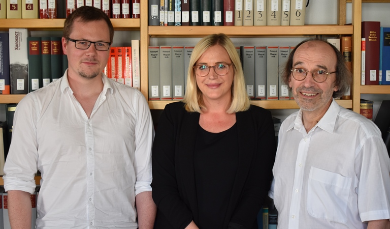 Gruppenfoto mit Jan Ruhkopf, M.A., Dr. Melanie Hembera, Dr. Mathias Beer